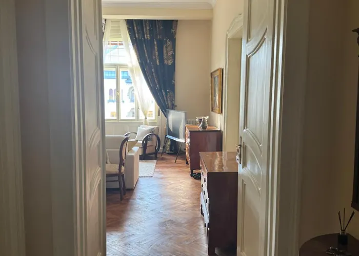 Warm & Peaceful Downtown * Τιμισοάρα