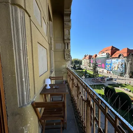 Warm & Peaceful Downtown * Тімішоара